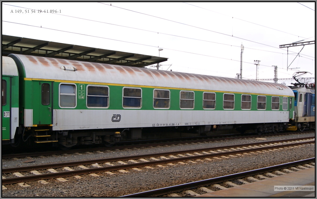 A 149, 51 54 19-41 096-1, DKV Plzeň, 06.03.2011, Praha Smíchov, pohled na vůz – Databáze železničních vozů
